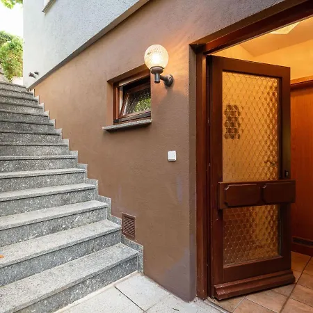 Charming Holiday In Lehengericht Near The Forest שילטך